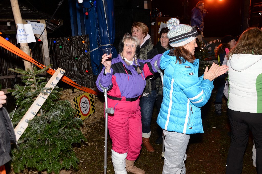 ../Images/Apres ski feest Drinkebroeders 063.jpg